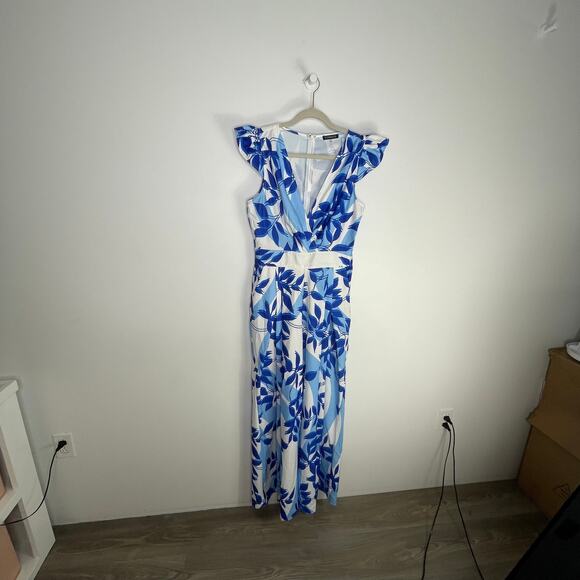 CQ by CQ Blue and White Floral Jumpsuit Size M - Picture 1 of 12